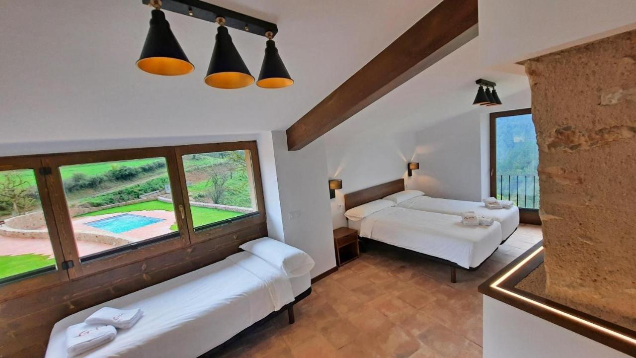 El Guitart - Turisme Rural Guest House Ripoll Room photo