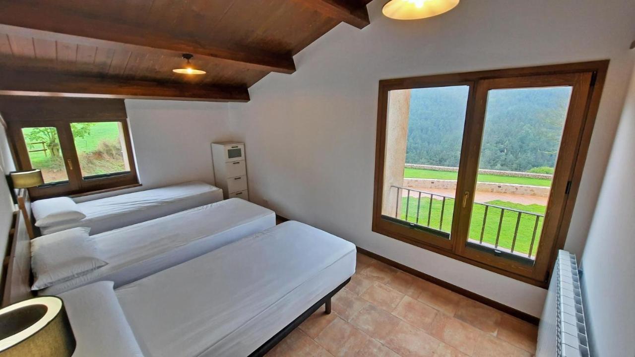 El Guitart - Turisme Rural Guest House Ripoll Room photo